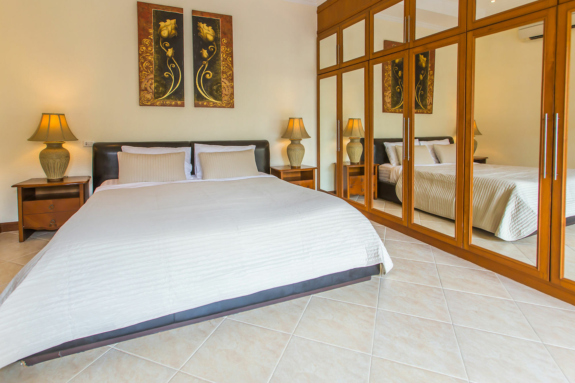 Pattaya Holiday Villas Bang Lamung Exterior photo